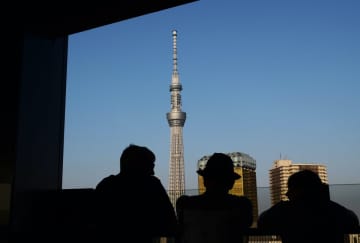 コロナウイルスの水際対策緩和によりますます多くの台湾人が日本旅行に訪れる中、台湾のネット掲示板で「1週間の旅行なら日本か台湾か」をテーマにさまざまなコメントが寄せられた。