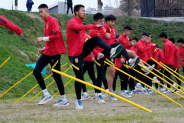 サッカーのU-20（20歳以下）アジアカップ日本対中国の試合に、中国で関心が高まっている。