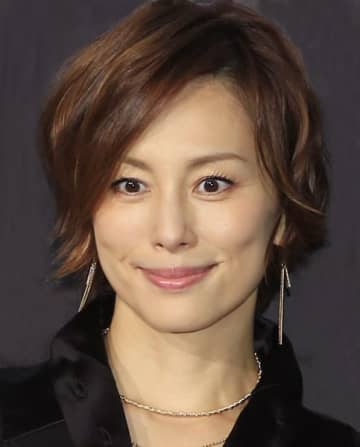 米倉涼子（Ｃ）日刊ゲンダイ