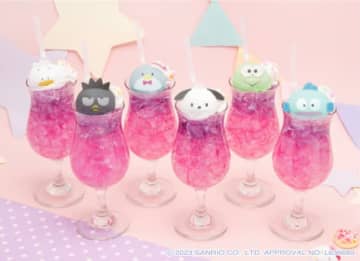 「はぴだんぶい スイーツ工房ソーダ」（各1210円）　※価格は税込み　（C）2023 SANRIO CO．， LTD． APPROVAL NO． L636689