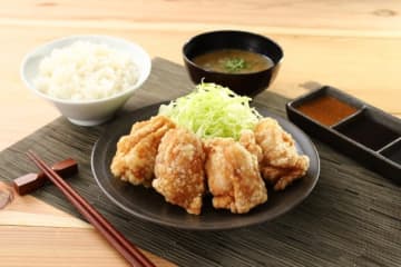 からやま「からやま定食」が特別価格に！