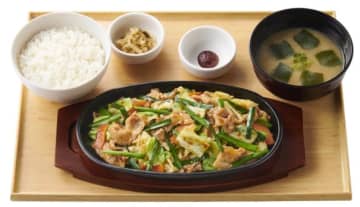 「ニラ豚定食」（税込 860円）