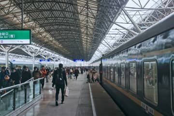 中国の列車に乗る場合、発車の何分前に検札が終わってしまうのだろうか？写真は上海南駅。