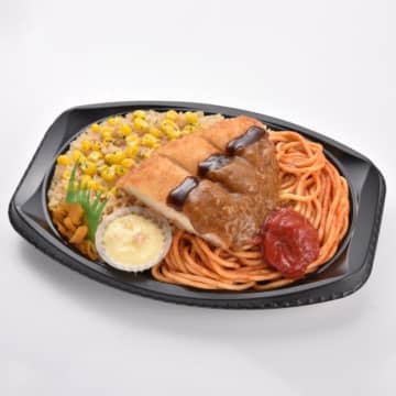 「ビバラプレート！　夢にまで見たチキンカツトルコライス」（税込 598円）　※消費税は8％計算