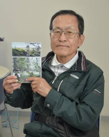 鹿行地域の中世についてまとめた「鹿島城ものがたり」を自費出版した鹿野貞一さん