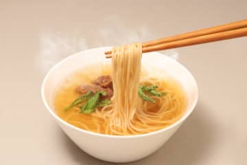 未来の宇宙食を目指した「2040年サステナブルラーメン」