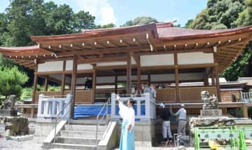 滋賀県栗東市にある大野神社の拝殿