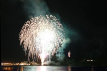 5年ぶりの本格開催となる「ふじさわ江の島花火大会」（藤沢市提供）