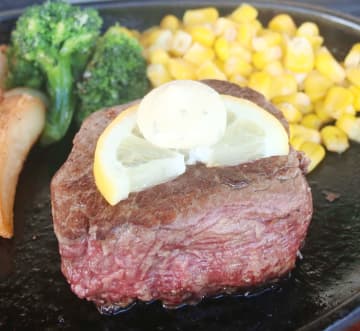 オーナーおすすめの「特選OK　Steak」