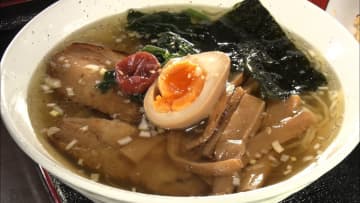 麺屋 ななひらの「塩ラーメン」