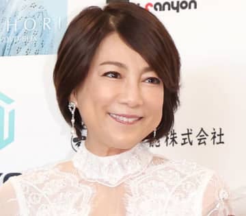 2月に行われたデビュー40周年記念ライブ会見での堀ちえみ（Ｃ）日刊ゲンダイ