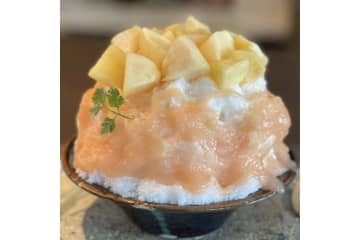 Tokyo Shave Ice ネコゴオリ necogooriの『桃ぜんかい』