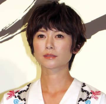 事実婚を公表した真木よう子（Ｃ）日刊ゲンダイ