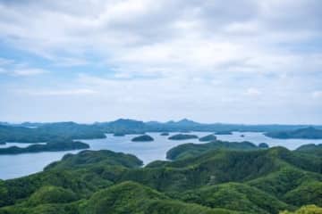 13日、韓国・MBC NEWSは「韓国の釜山市から近い対馬市への高レベル放射性廃棄物処分場の建設計画が推進される」と伝えた。写真は対馬市。