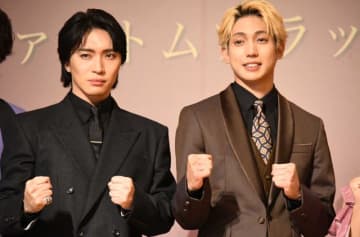 ダブルキャストでジョジョを演じる松下優也＆有澤樟太郎 - 製作：東宝　(c)荒木飛呂彦／集英社