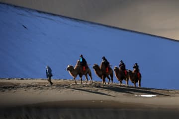 中国甘粛省敦煌市、冬・春季観光の優遇政策を発表