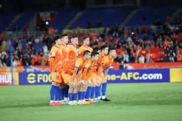 サッカークラブチームのアジアナンバーワンを決めるAFCチャンピオンズリーグ（ACL）の決勝トーナメントに進出する16チームが出そろった。写真は山東泰山。