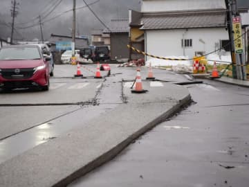 能登半島地震で中国メディアは原発の安全性に疑問を投げ掛け、「日本はすでに間違いを犯しているため、過去の間違いを繰り返さないことを願う」と訴えた。写真は能登半島地震の被災地。