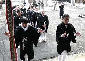 会津田島祇園祭の成功を祈る御党屋組