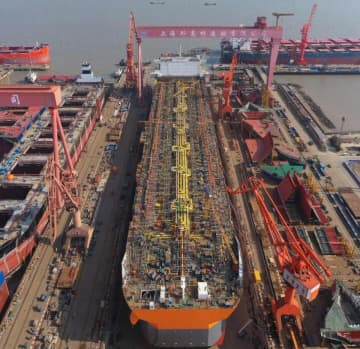 中国造船業の3つの指標が14年連続で世界一になった。