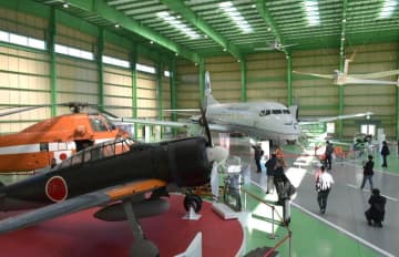 報道陣向けに公開されたユメノバの科博廣澤航空博物館=筑西市徳持