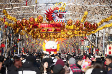 中国の春節連休、国内観光予約が前年比６割超増加　シートリップ