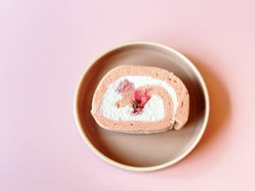 春になると続々リリースされる「桜味」の食べ物。そもそも桜味って何？