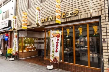 つまり喫茶店であり、パン屋であり、洋食屋なのだ（撮影：佐伯慎亮）