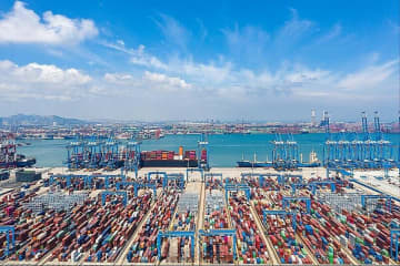 第1四半期の中国の物品貿易額は10兆元を超えて過去最高を更新し、輸出入の成長率は6四半期ぶりの最高記録を更新した。