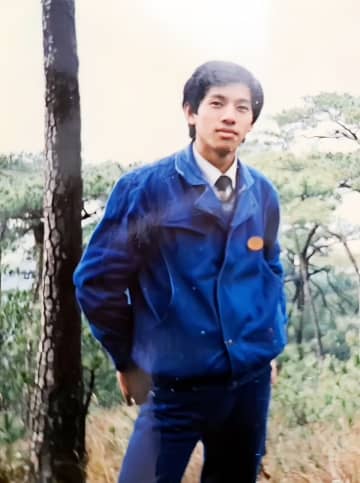 李偉さんが東京都内で失踪したのは28年前の1996年2月で、当時は26歳だった。79歳の母親は、人生最後の願いとして息子を探し出したいと、このほど改めて来日した。