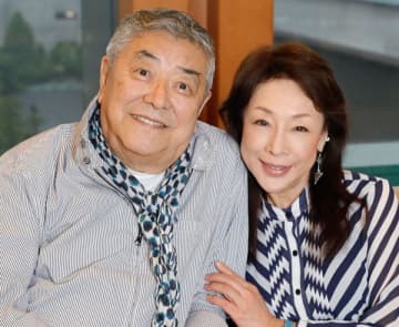 中尾彬さんと池波志乃さん夫妻（Ｃ）日刊ゲンダイ