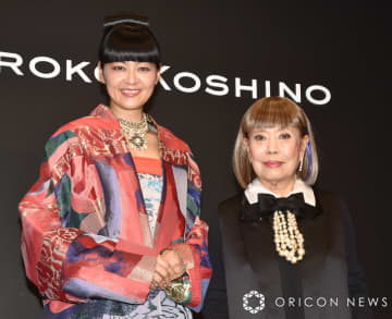 黒谷友香に感謝したコシノヒロコ（右）（C）ORICON NewS inc.