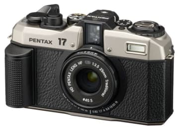 ペンタックスの20年ぶりのフィルムカメラ「PENTAX 17」（リコーイメージング公式サイトのニュースリリースより） / Via news.ricoh-imaging.co.jp