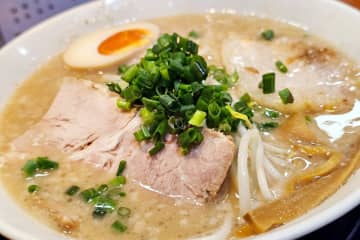 台湾メディアの中時新聞網は13日、16日間の日本旅行中にラーメンを80杯食べ、体重が10キロ増えたという男性について伝えた。資料写真。