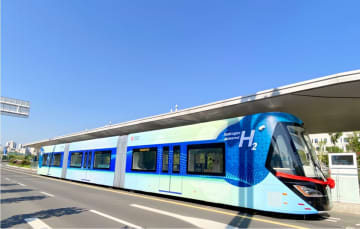 中国初の水素エネルギースマート電車がこのほど、宜賓スマート鉄道T1線で運行開始した。