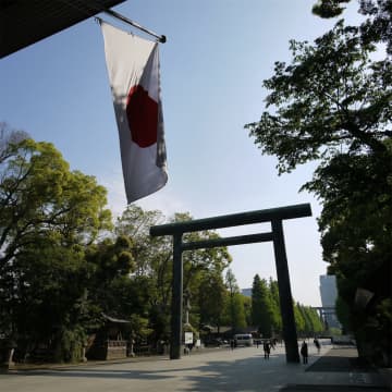 東京・千代田区の靖国神社の石柱にまたしても落書きが見つかったことが、中国のSNSでも徐々に伝えられ始めている。写真は靖国神社。