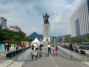 29日、韓国・デイリーアンなどによると、韓国国民の10人中7人が「日本植民地時代に国を失った」と考えていることが分かった。写真はソウル・光化門広場。