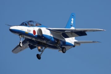 岐阜基地 2023年11月11日撮影 36-5697 川崎 T-4 航空自衛隊