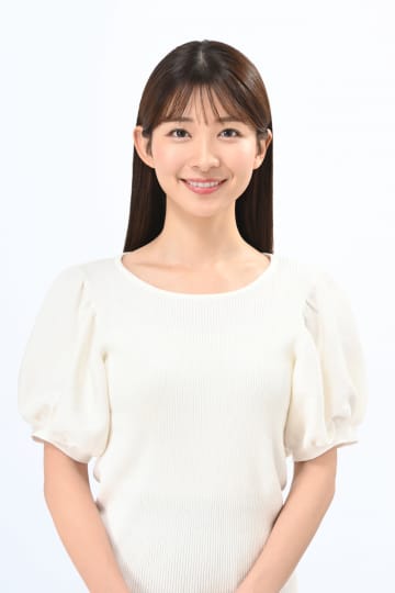 山本里菜