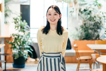 CAから未経験の広報にキャリアチェンジした平岡玲奈さん【写真提供：株式会社Unito】