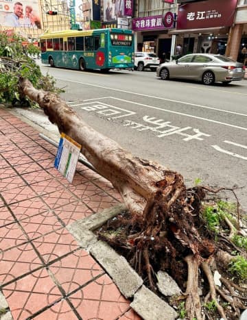 台湾メディアの民視新聞台は6日、台風10号で被災した台湾南部の高雄市で、おにぎり専門店を営む日本人店主が市民を勇気付けていると報じた。写真は高雄市。