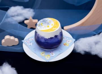 「Blue Moon ドリンク」（税込 1045円）（C）JYP