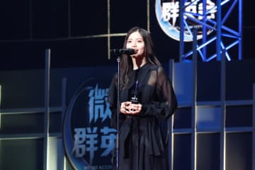 乃木坂46、西野七瀬ら、＜WEIBO Account Festival 2022＞授賞式登場！