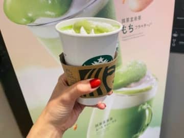 抹茶玄米茶 ムース ティーラテ