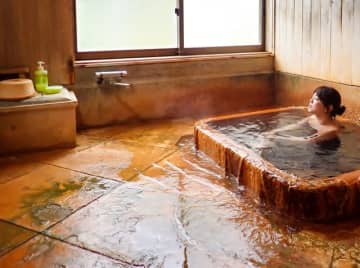 温泉にはさまざまな泉質がある。それぞれどのような効果が期待できるのか。「美肌県」島根にある温泉の特徴や、効果的な入浴方法も紹介する