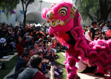 メキシコ市で新春祝う多彩なイベント開催