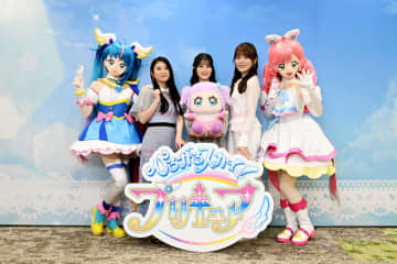 『ひろがるスカイ！プリキュア』左から）関根明良、古賀葵、加隈亜衣©ABCテレビ