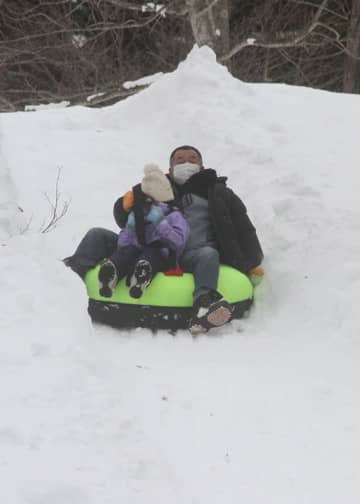 雪上楽園で人気のスノースライダー。今月いっぱい土日・祝日に開設される